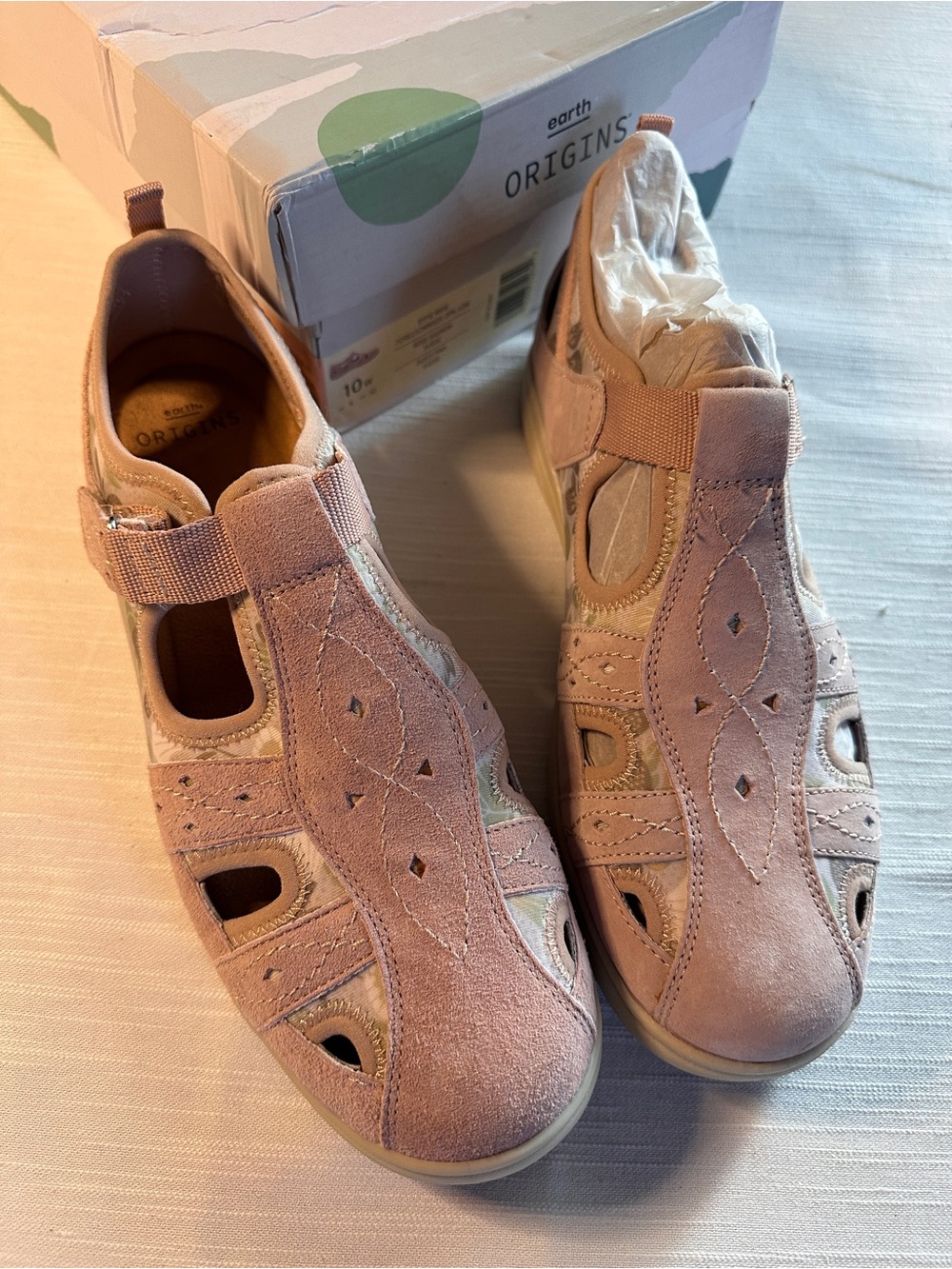 Earth Origins Effie Suede Fisherman Sandals | 10W NIB